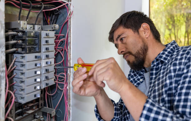 Best Electrical Contractors for Businesses  in Ephrata, WA